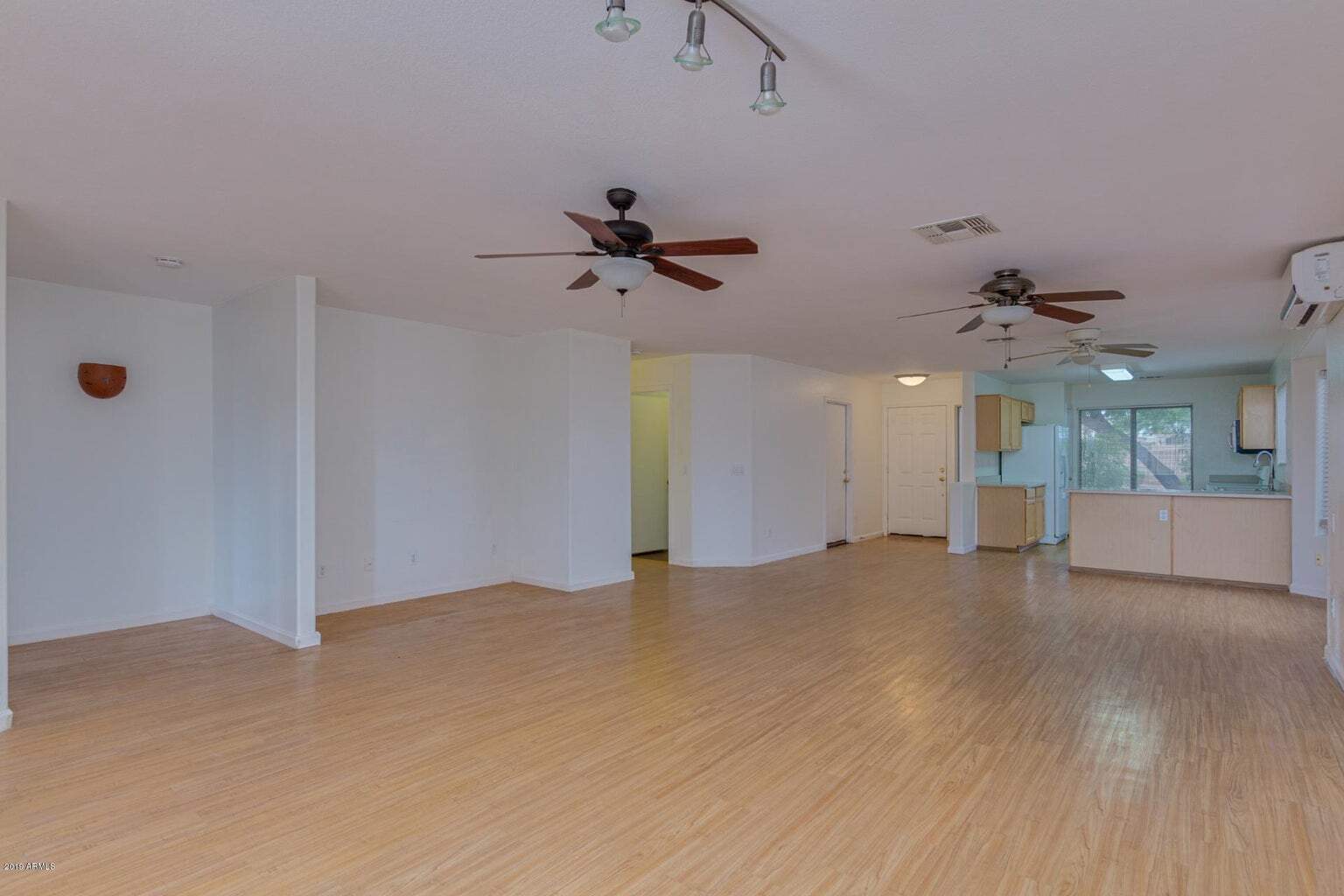 7322 W Elwood St Property Picture – 1